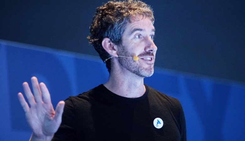 Atlassian co-founder steps down as CEO